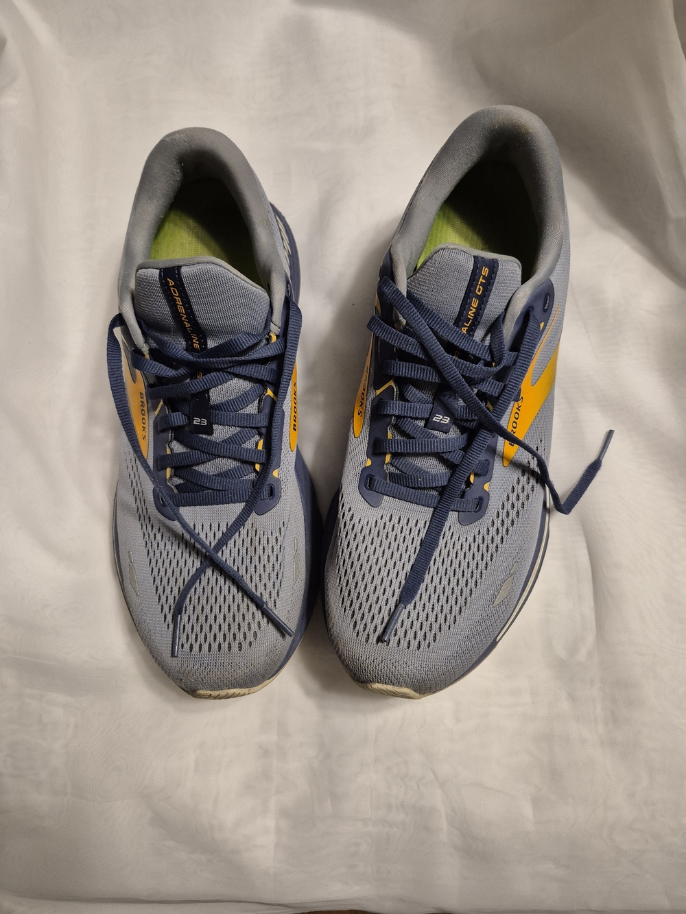 Brooks Men's Size 11.5 Grey & Navy Running Shoes with Yellow Accent